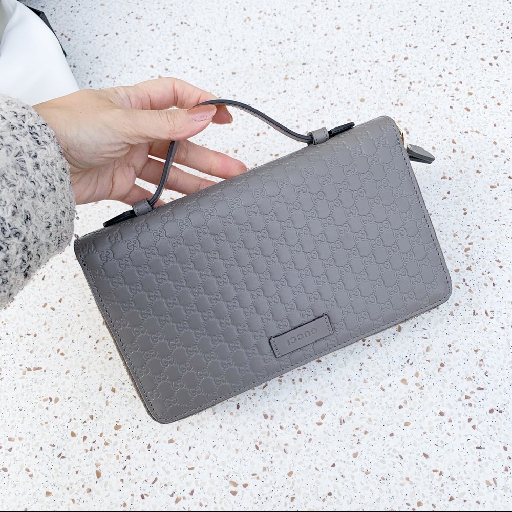 NWT Authentic Gucci MicroGuccissima Leather Clutch​